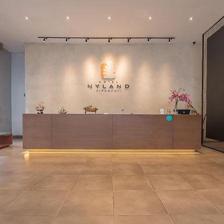Reddoorz Plus @ Cipaganti Street 3 Bandung Ngoại thất bức ảnh